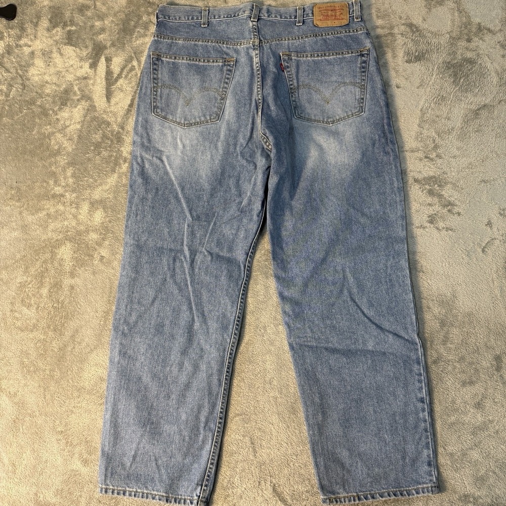 Levi's 550 Jeans Mens 40x30 (Actual 38x30.5) Light Wash Relaxed Fit Denim